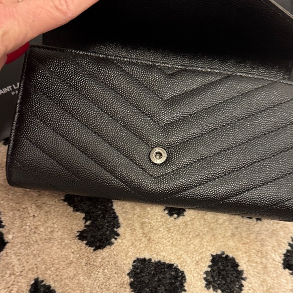 Saint Laurent Black Chevron Leather Wallet/Clutch - Picture 5 of 16